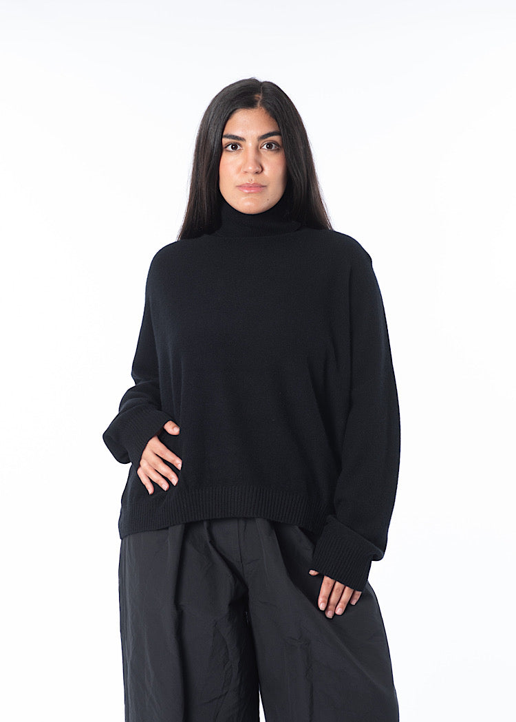 MANUELLE GUIBAL KNITTED PULLOVER