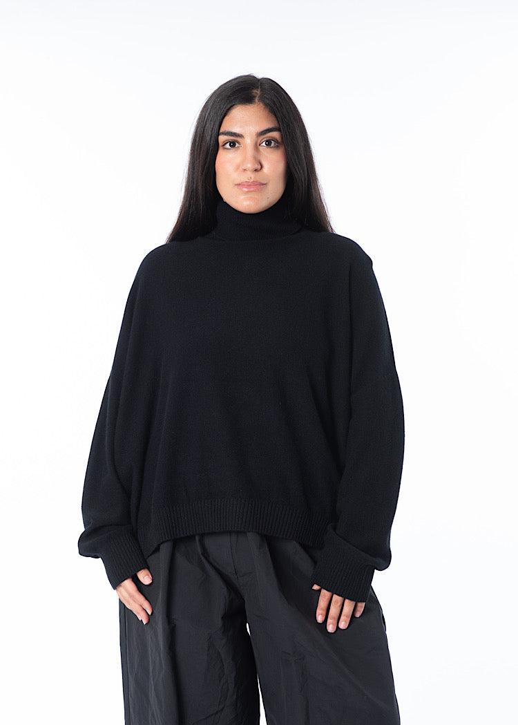 MANUELLE GUIBAL KNITTED PULLOVER