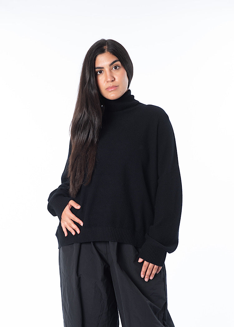 MANUELLE GUIBAL KNITTED PULLOVER