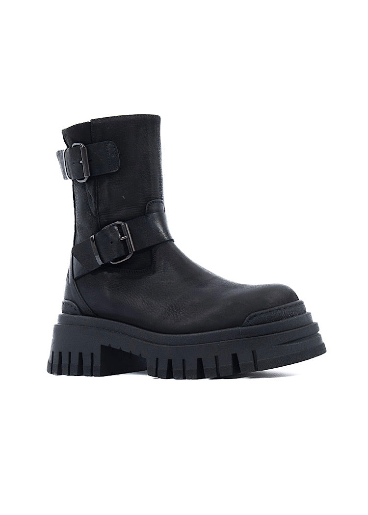 LOFINA BOOT