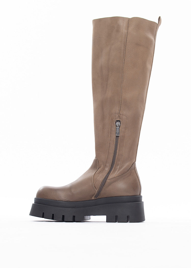 LOFINA BOOT