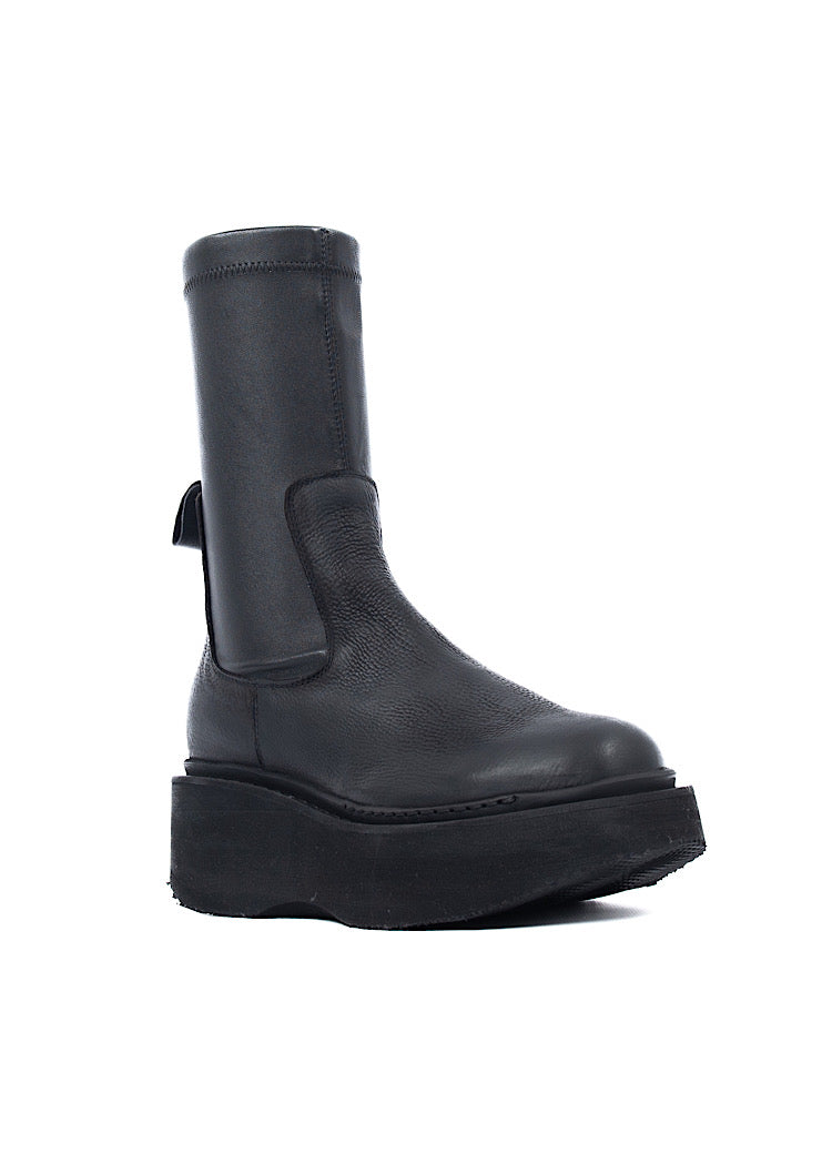 LOFINA BOOT