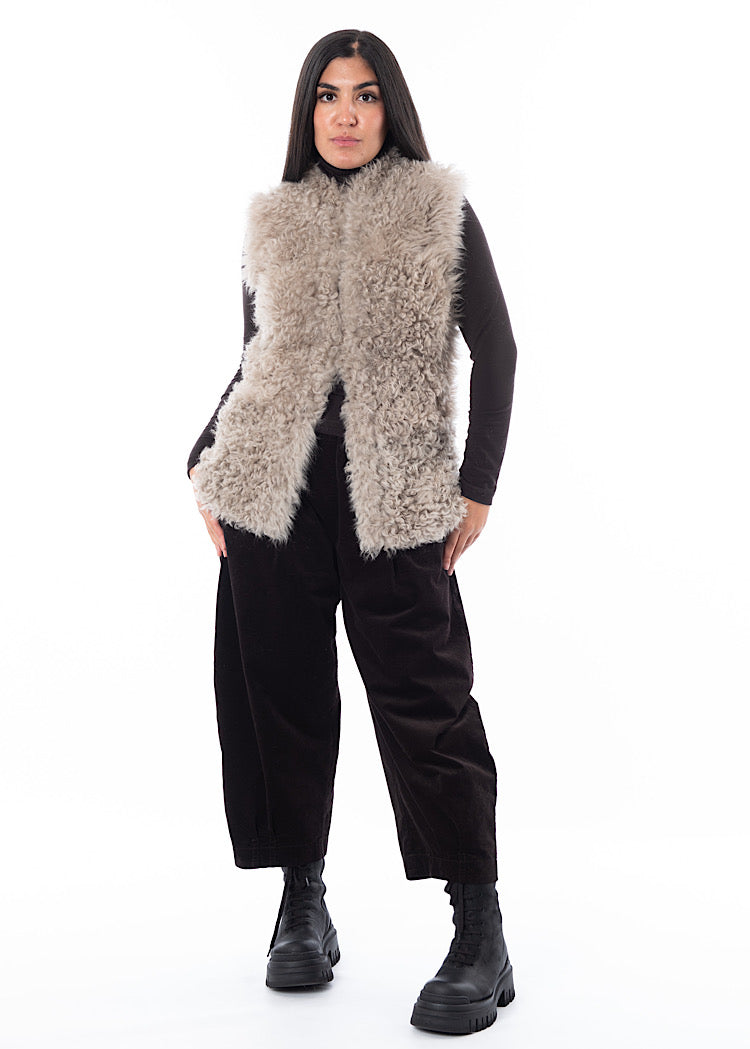 DOM GOOR SHEARLING GILET