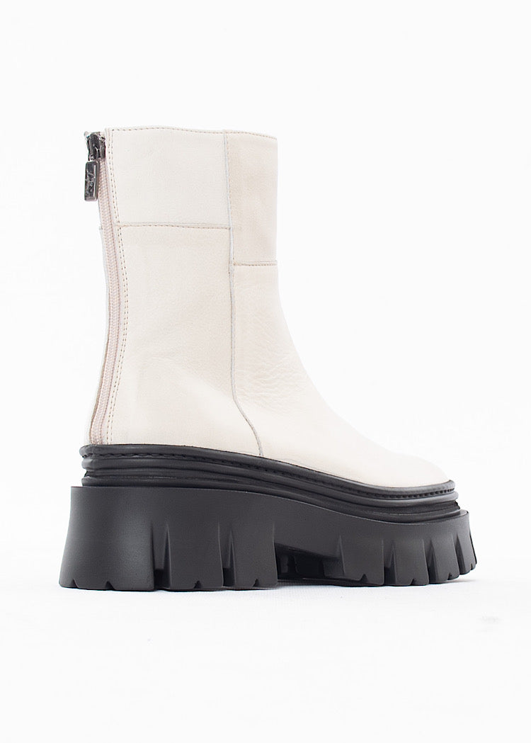 LOFINA BOOT