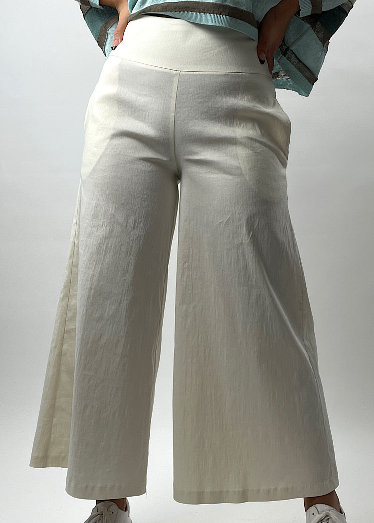 White viscose sailor pants by Sarah Pacini